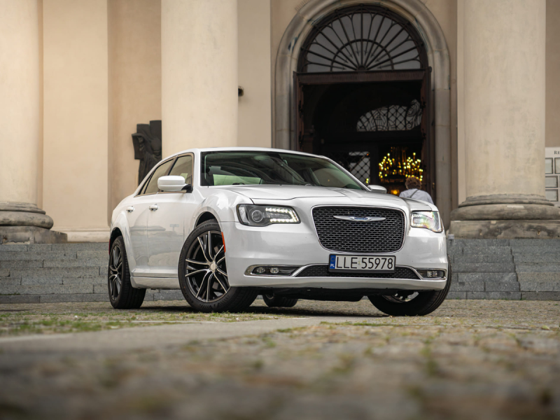 chrysler-300c zdjęcie prezentacji gdzie wesele