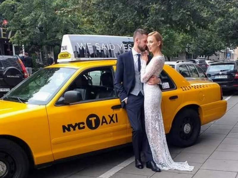 party-yellow-cab-taxi zdjęcie prezentacji gdzie wesele